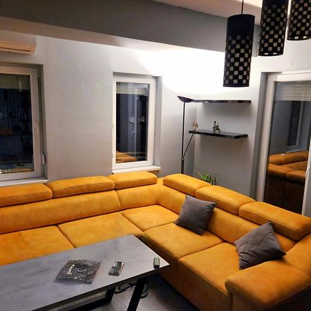 Future Apartments ▍Luxury ▍In The Heart Of Skopje ▍ 外观 照片